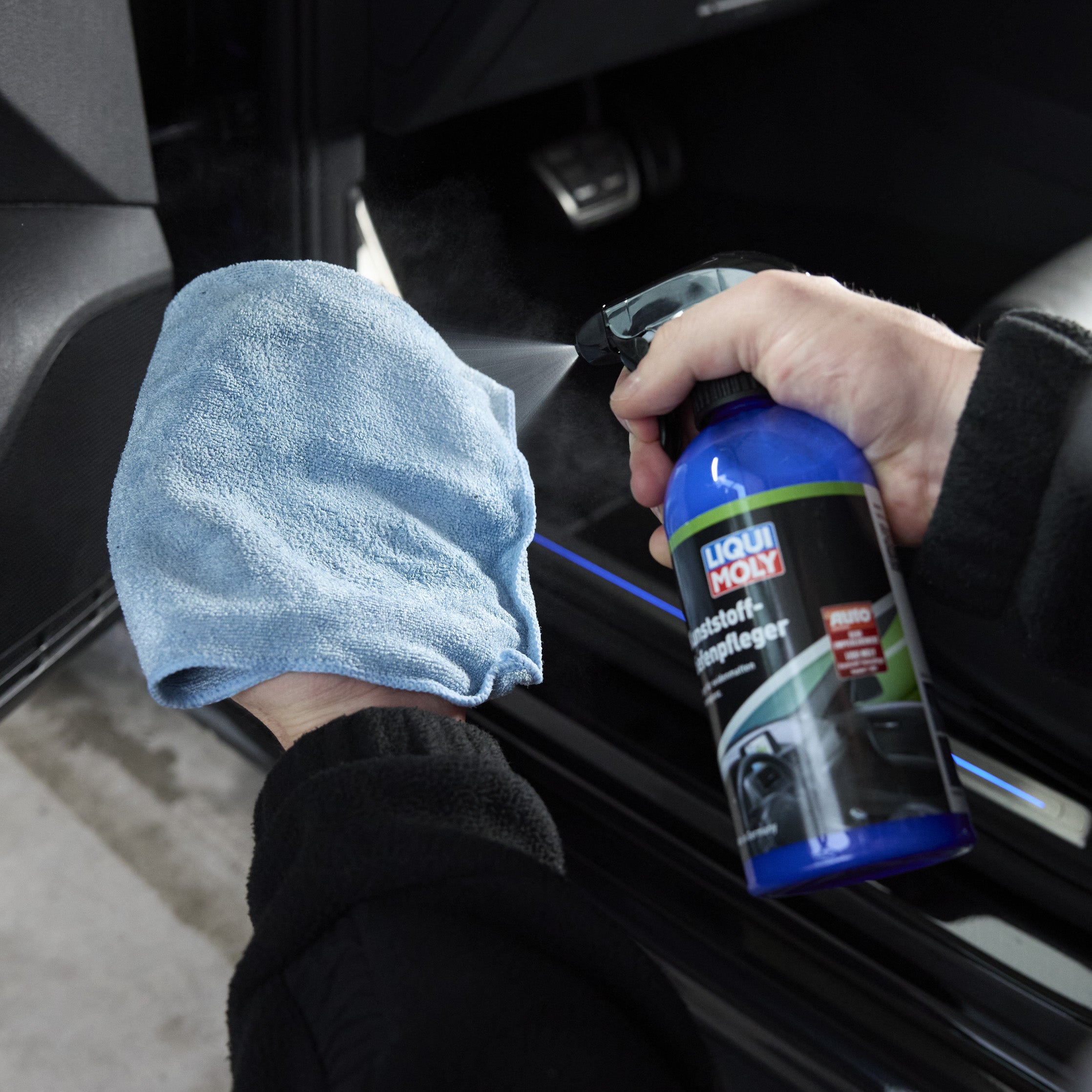 500ML CUIDADO DEL PLASTICO EN PROFUNDIDAD | Plastic Restorer |