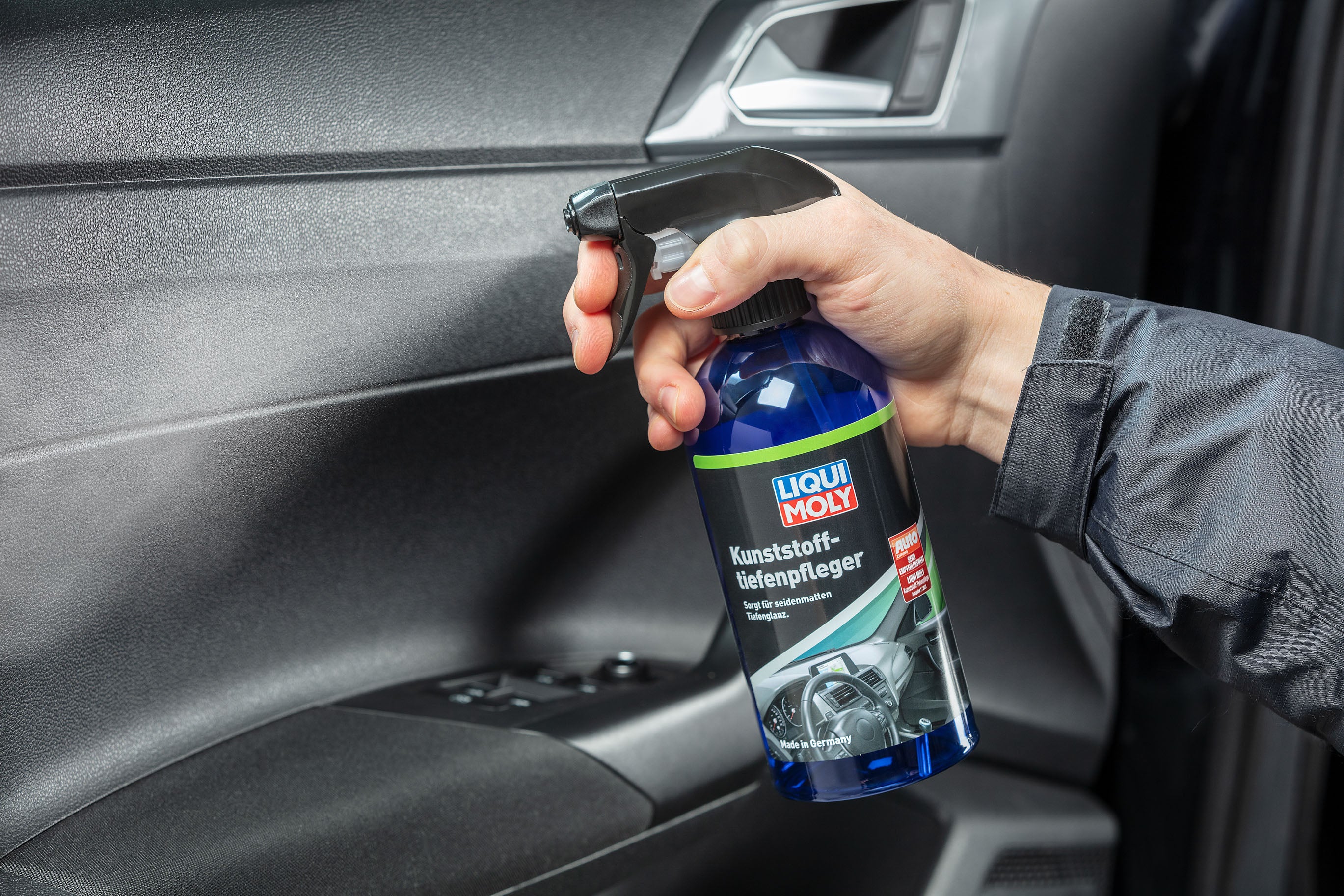 500ML CUIDADO DEL PLASTICO EN PROFUNDIDAD | Plastic Restorer |