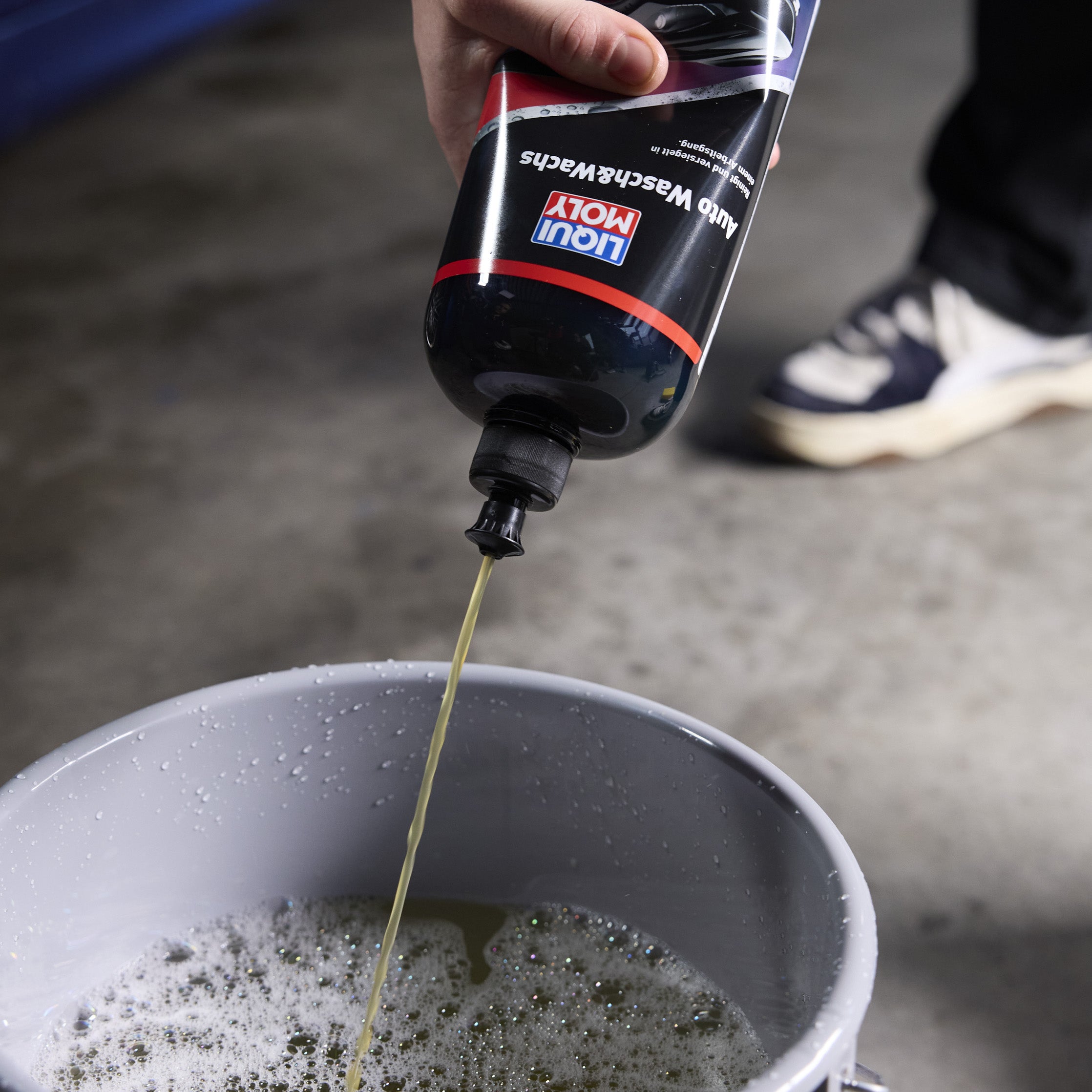 1L LIMPIADOR Y CERA P/VEHICULOS | Car Wash & Wax | 1542 |