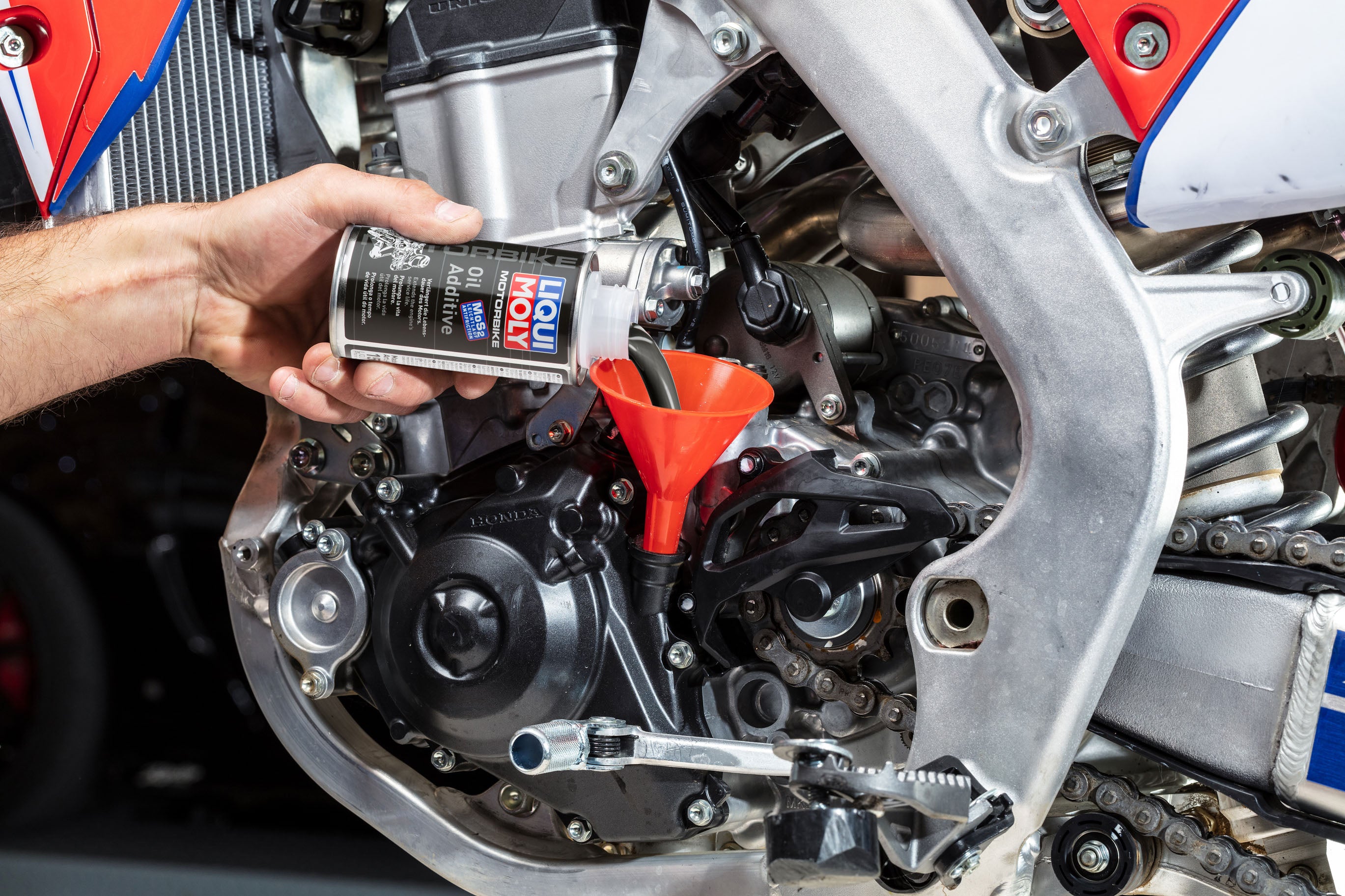125ML MOTORBIKE OIL ADDITIVE | Motorbike Oil Additive | 1580 |