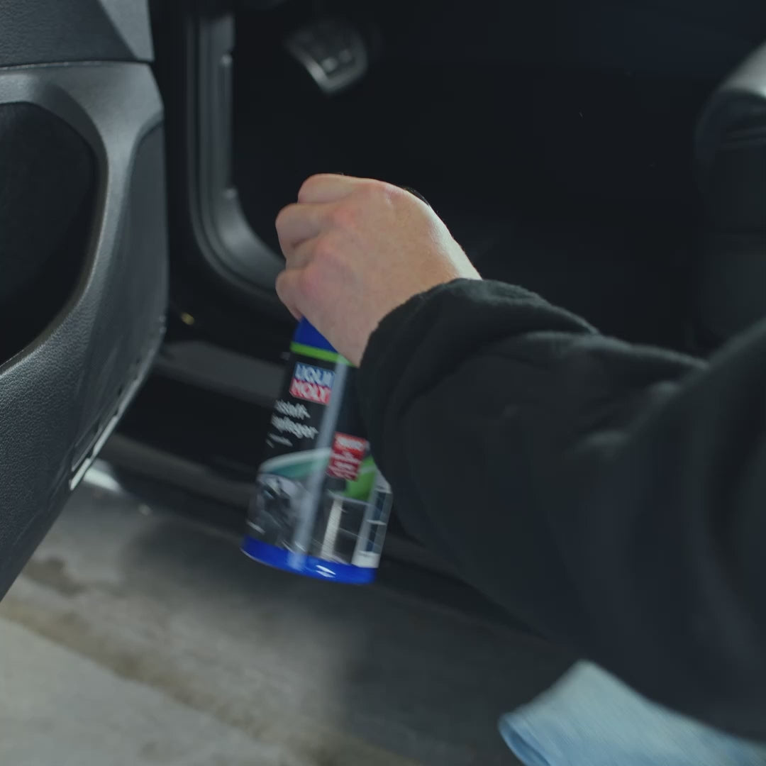 Cargar vídeo: Plastic Restorer - 500 Ml - 1536