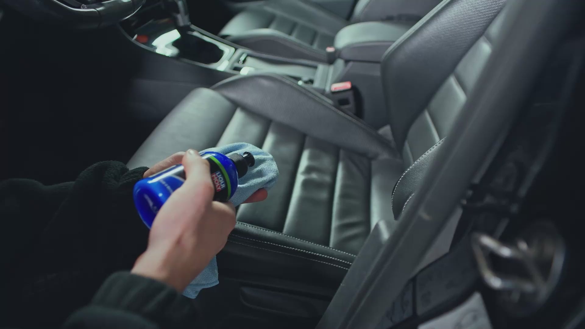 Cargar vídeo: Leather Care - 250 Ml - 1554