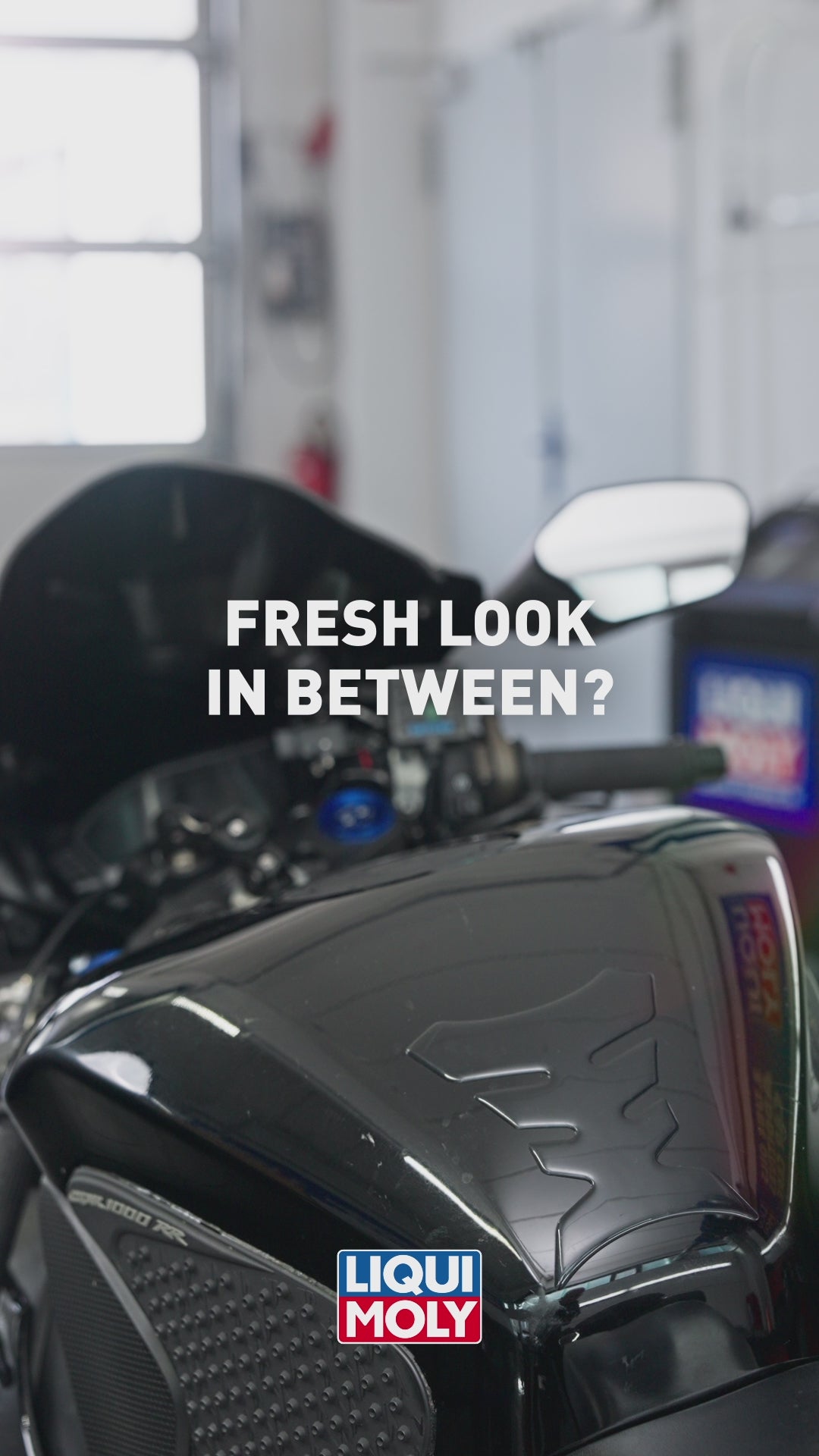 Cargar vídeo: Motorbike Detailer - 500 Ml - 21680